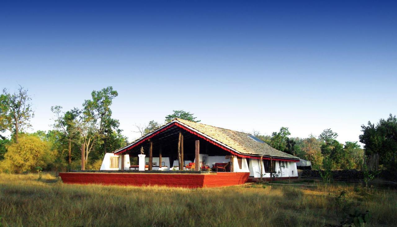 Monsoon Forest alojamiento Tāla Exterior foto